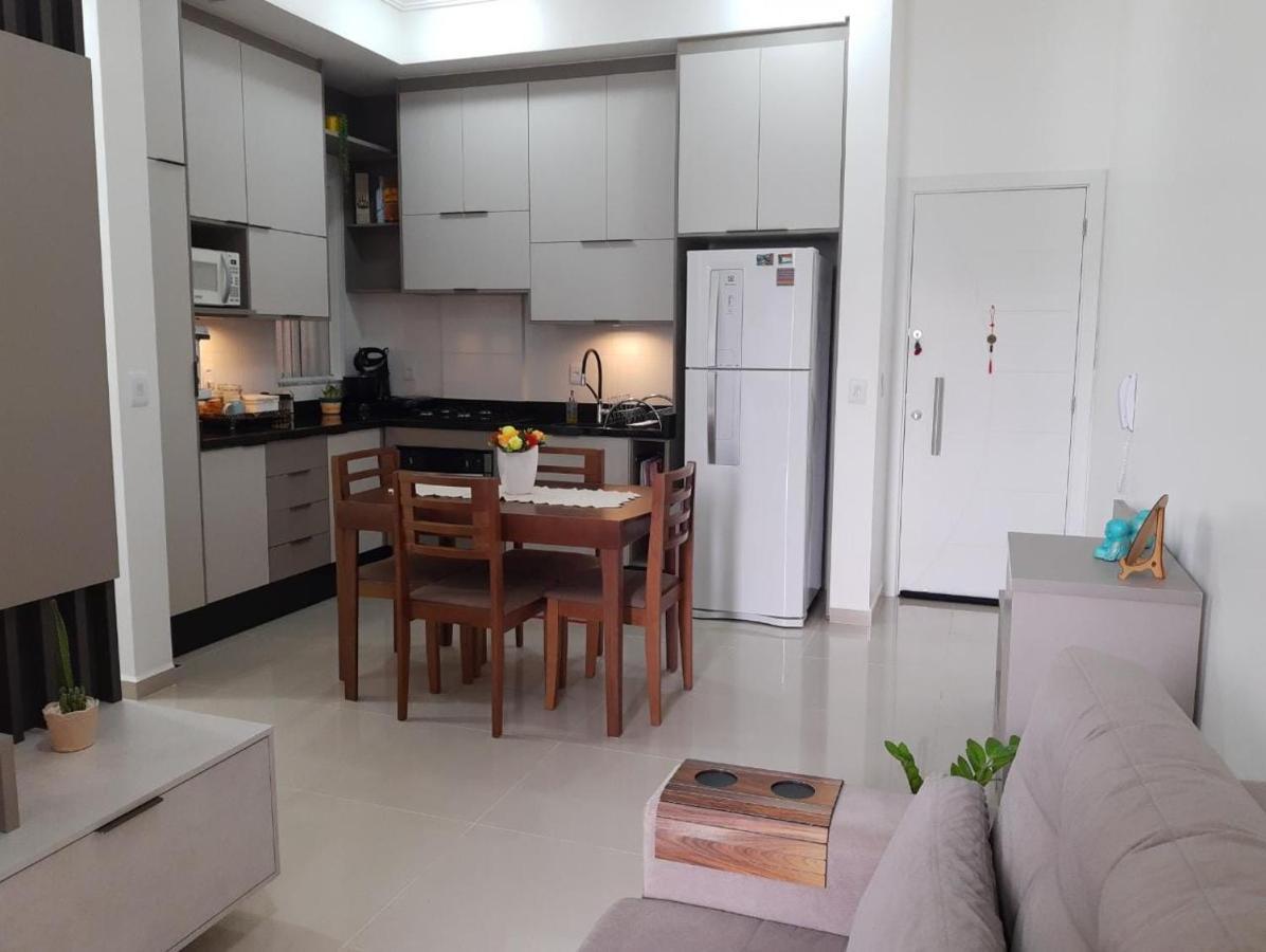 Apartamento Aconchegante A 200 Metros Da Praia Florianópolis Eksteriør bilde